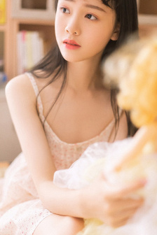 女生下面变黑色是什么原因?